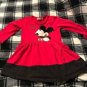 Size 2-3 Mickey Mouse shirt